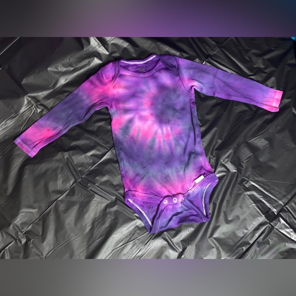 Tie Dye baby bodysuit - Any color - You choose